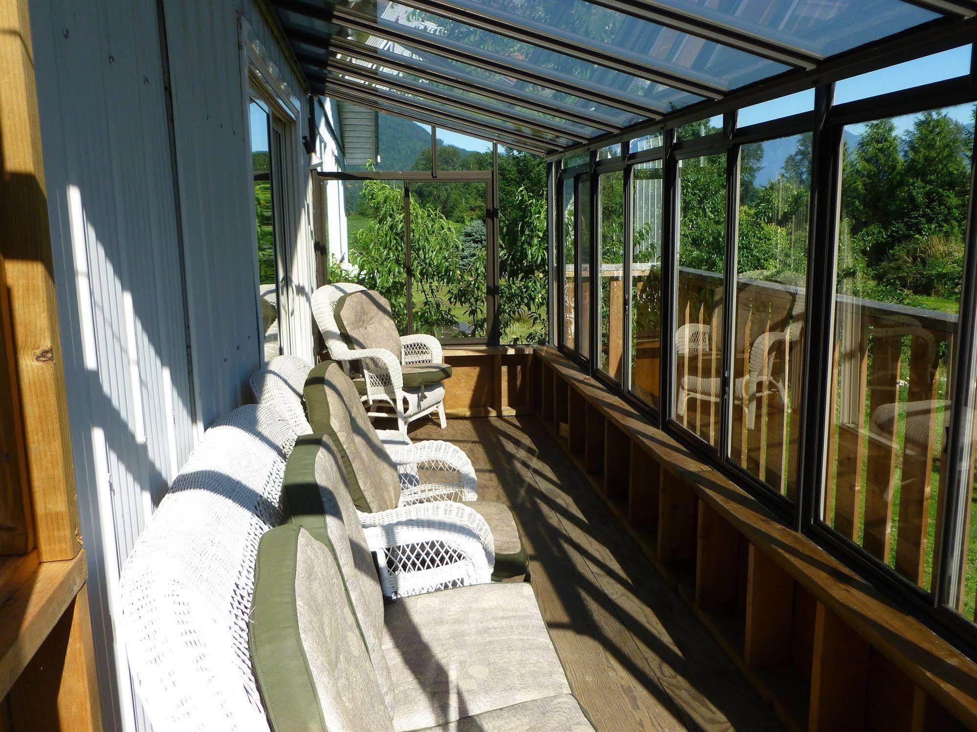 Harrison Hammond House Farmstay Harrison Mills Ngoại thất bức ảnh