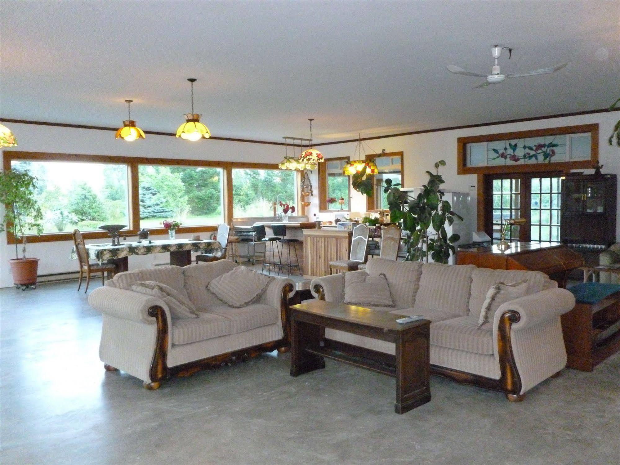 Harrison Hammond House Farmstay Harrison Mills Ngoại thất bức ảnh